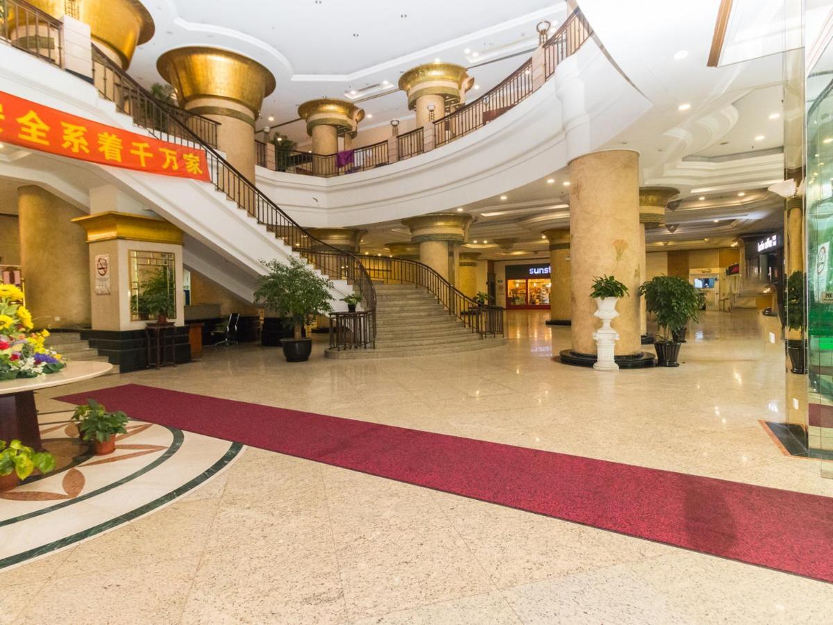 Inestin Shanghai Apt Lujiazui Buitenkant foto